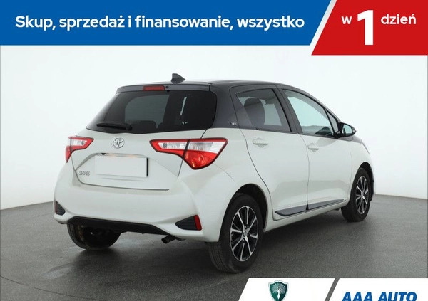 Toyota Yaris cena 57000 przebieg: 23156, rok produkcji 2019 z Stargard małe 211